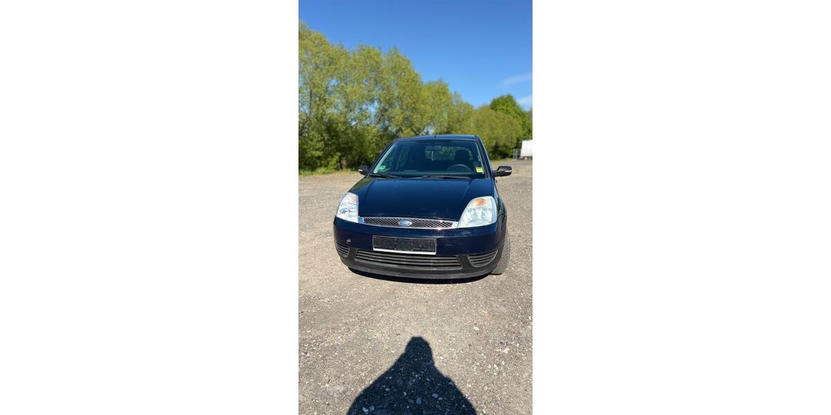 Ford Fiesta 207.000 km 1.200 &euro; Wismar 23968