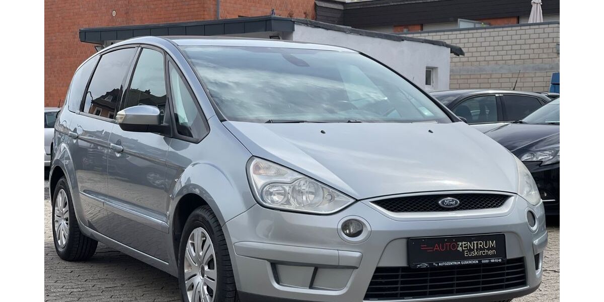 Ford S-Max 165.000 km 3.999 &euro; Euskirchen 53879