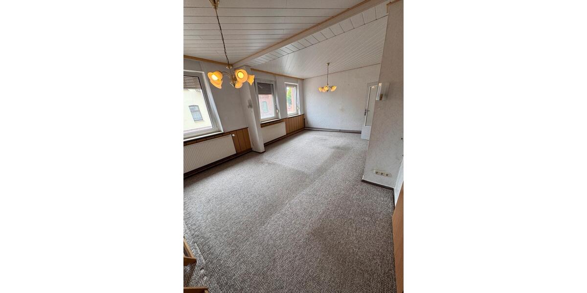 Mehrfamilienhaus, Wohnhaus Tangerhütte - 8 Zimmer, 220 m&sup2;, 151.000&euro; | Angebot:26974208