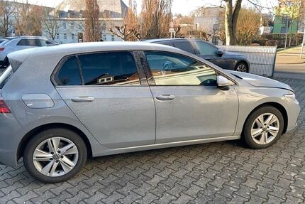 VW Golf 32.000 km 27.358 &euro; Koblenz 56070