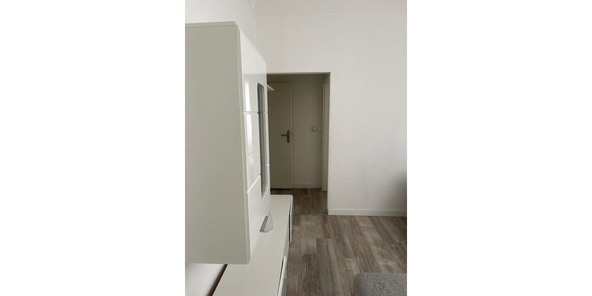 Erdgeschoßwohnung Oldenburg Etzhorn - 5 Zimmer, 110 m&sup2;, 1.000&euro; | Angebot:25420086