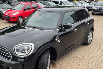 Mini Countryman D (Cooper) 170.000 km 12.999 &euro; Hamburg 21107