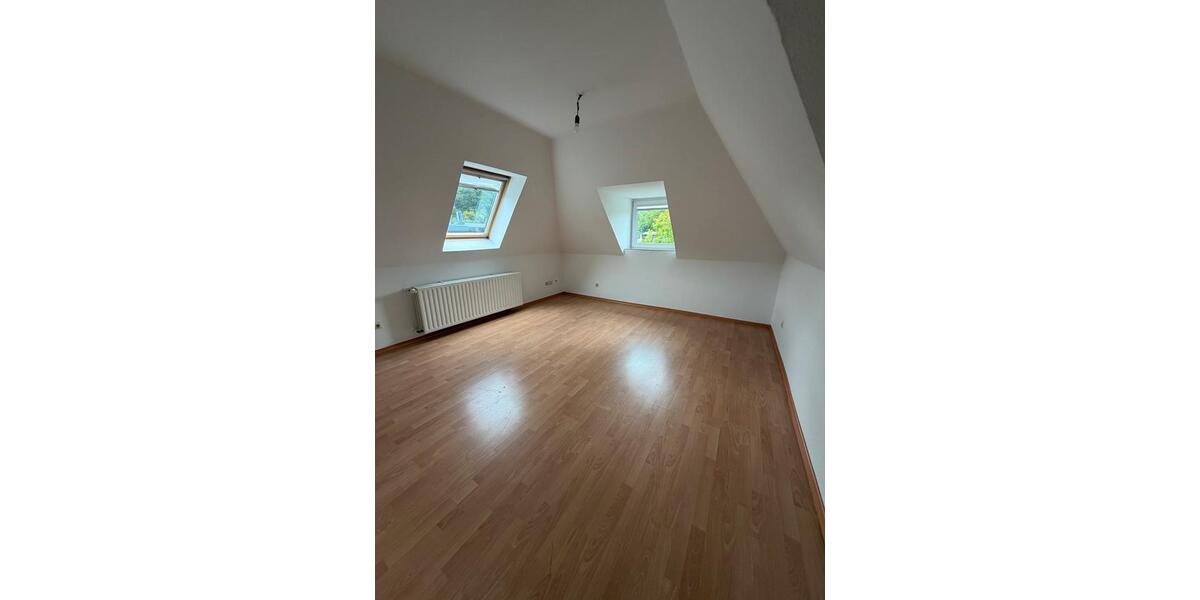 Dachgeschoßwohnung Hagen Hagen-Mitte - 2 Zimmer, 39 m&sup2;, 450&euro; | Angebot:26671695