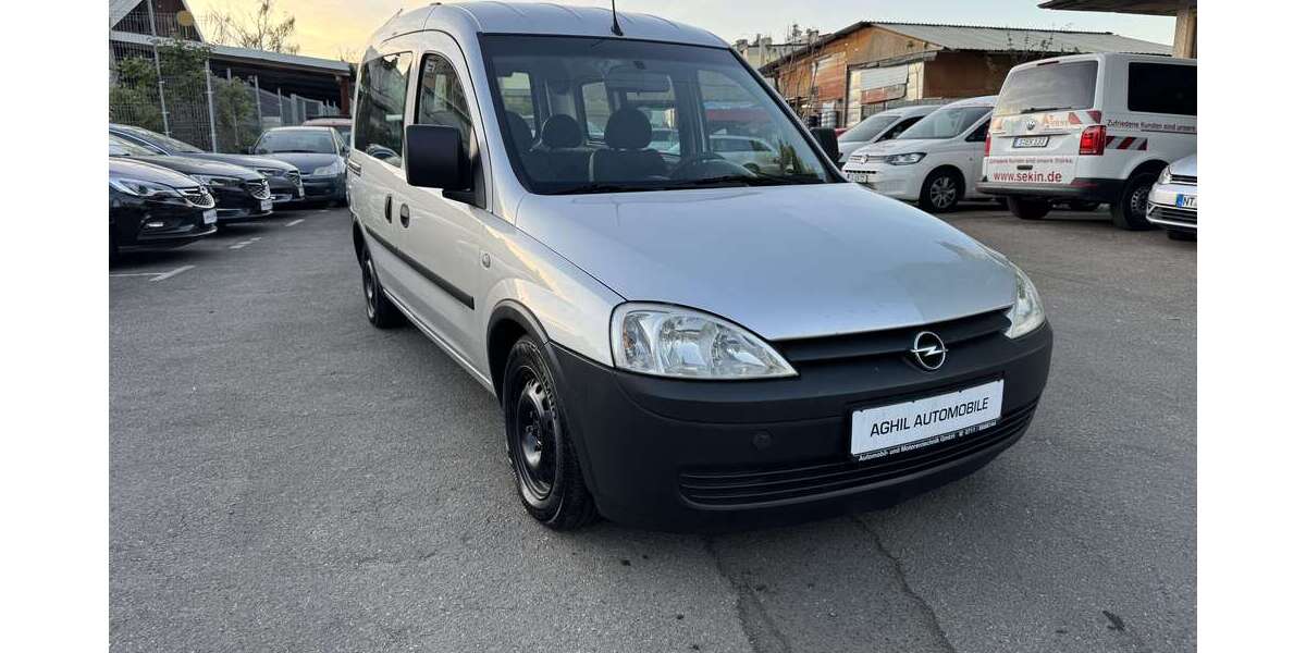 Opel Combo 186.800 km 2.999 &euro; Stuttgart 70469