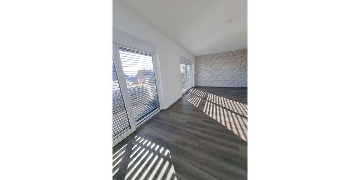 Etagenwohnung Uhingen - 3 Zimmer, 110 m&sup2;, 1.400&euro; | Angebot:25137220