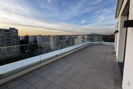 Wohnung Oberschleißheim - 3 Zimmer, 97 m&sup2;, 1.943&euro; | Angebot:25570842