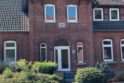 Sanierte 4-Zi-Whg in Bauernhaus, EBK, Garten, Dielen, 2 Bäder 9 zimmer