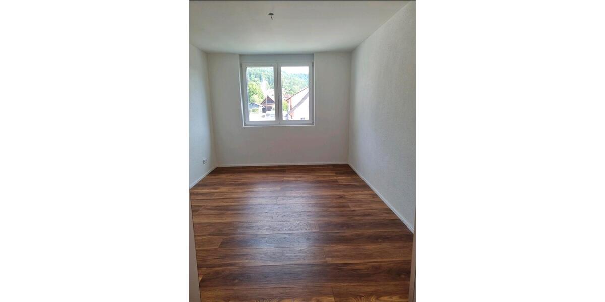 Etagenwohnung Stühlingen - 3 Zimmer, 80 m&sup2;, 1.080&euro; | Angebot:26104307