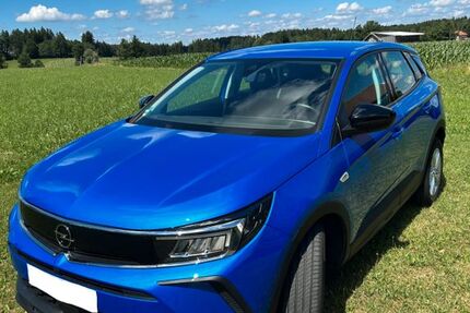 Opel Grandland (X) 30.000 km 18.499 € Obersöchering 82395