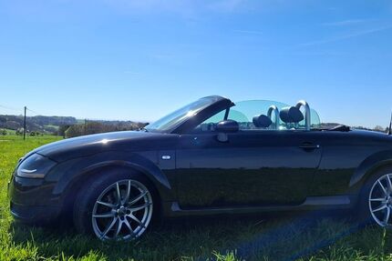 Audi TT 89.500 km 11.900 &euro; Bergisch Gladbach 51467