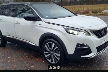 Peugeot 5008 247.904 km 10.000 &euro; Berlin 10178