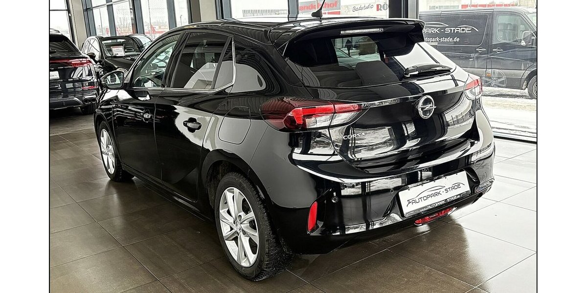 Opel Corsa 1.2 Turbo Auto. Elegance Kamera LED Tempo 56.700 km 16.690 &euro; Stade 21682