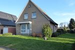 Provisionsfrei* Geräumiges, solides 2-FH mit Keller in Top Lage !!! - Zweifamilienhaus Wesel | Angebot:25566115