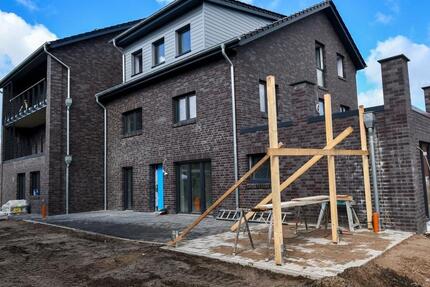 Wohnung Friesoythe - 3 Zimmer, 84 m&sup2;, 835&euro; | Angebot:26001562