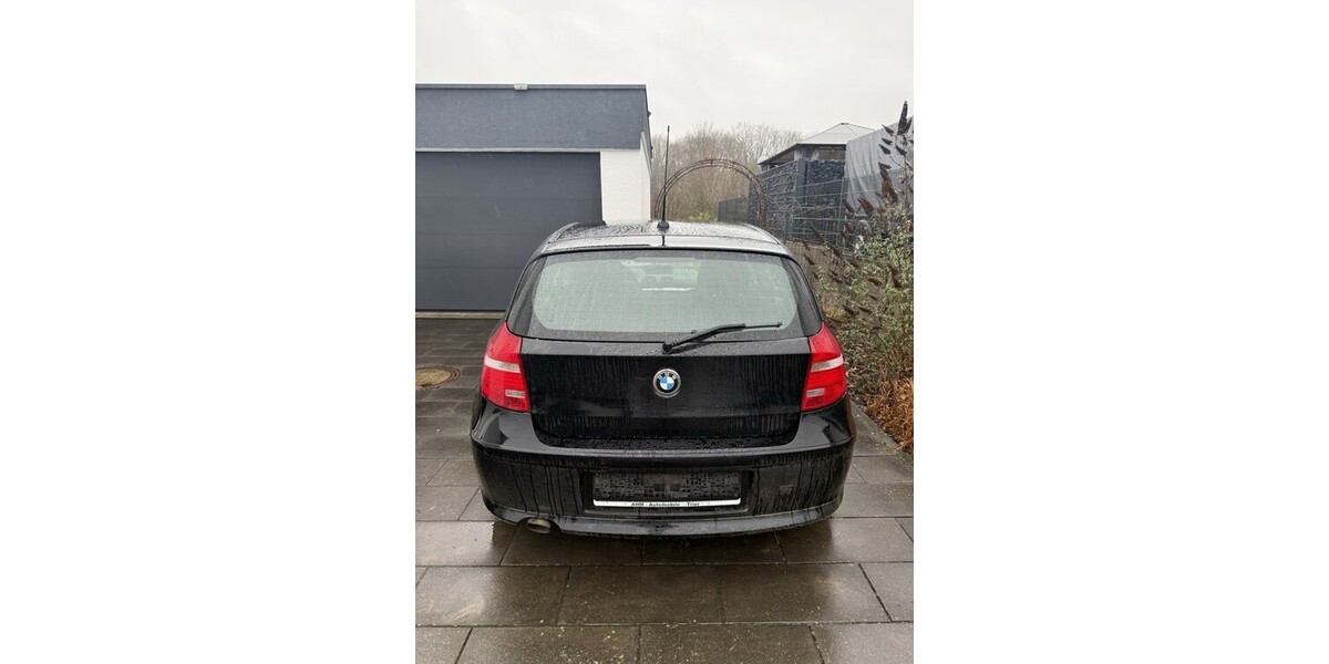 BMW 1er 240.000 km 2.150 &euro; Föhren 54343