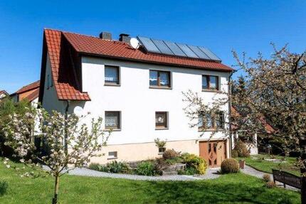 Haus Bad Salzungen - 7 Zimmer, 145 m&sup2;, 290.000&euro; | Angebot:26543137