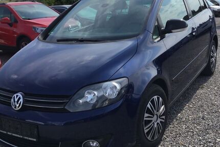 VW Golf 220.000 km 1.950 &euro; Wiesenbach 69257
