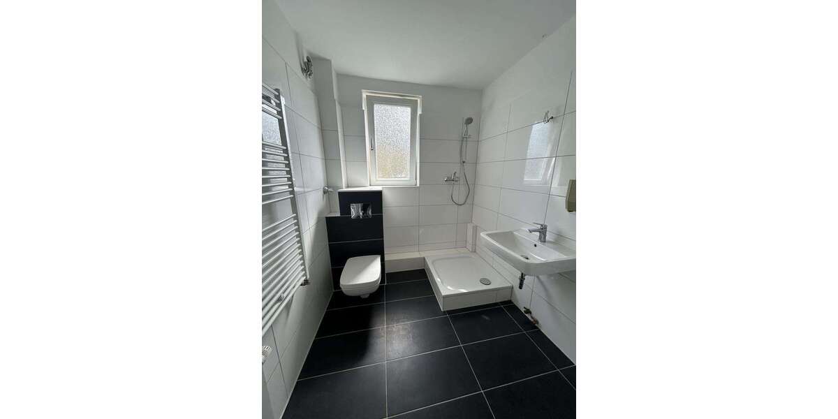 Etagenwohnung Wilhelmshaven Fedderwardergroden - 4 Zimmer, 60 m&sup2;, 409&euro; | Angebot:27086251