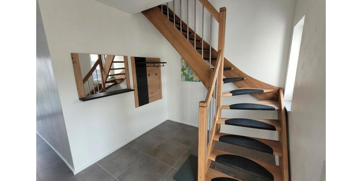 Dachgeschoßwohnung Feldberger Seenlandschaft - 2.5 Zimmer, 105 m&sup2;, 11&euro; | Angebot:26124112