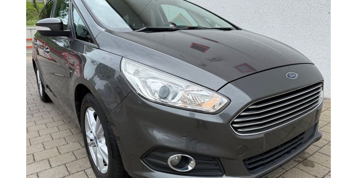 Ford S-Max 270.000 km 7.290 &euro; Bergisch Gladbach 51467