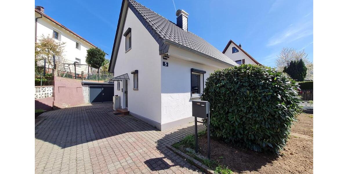 Einfamilienhaus Gelnhausen - 4 Zimmer, 180 m&sup2;, 2.250&euro; | Angebot:26087281