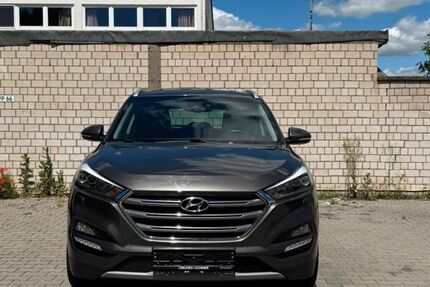 Hyundai TUCSON 154.740 km 13.900 &euro; Alzey 55232