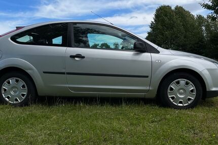Ford Focus 85.000 km 3.950 &euro; Bad Waldsee 88339
