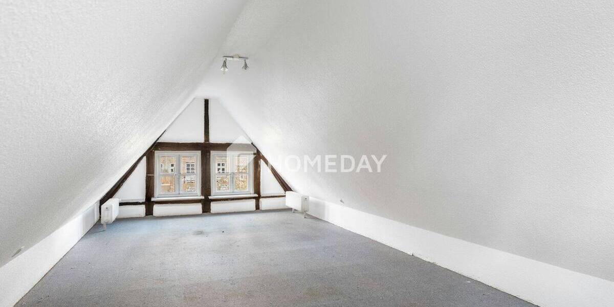 Etagenwohnung Stade - 2 Zimmer, 81 m&sup2;, 199.000&euro; | Angebot:26037161