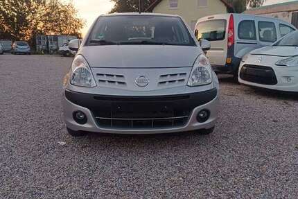 Nissan Pixo