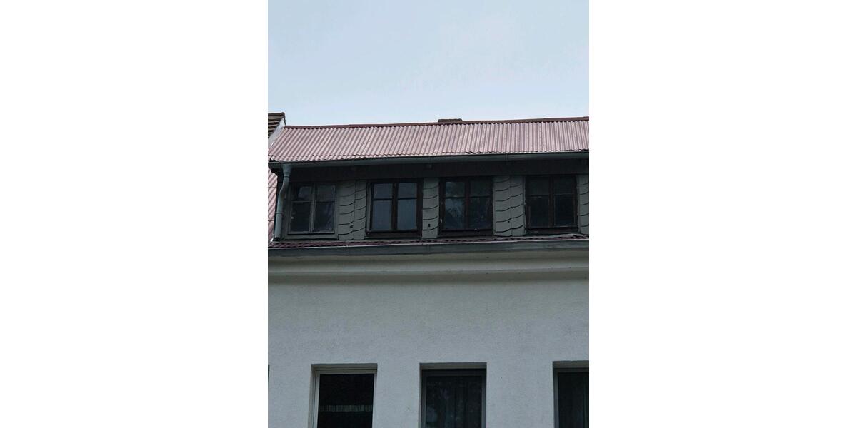 Einfamilienhaus Werdau - 1 Zimmer, 130 m&sup2;, 75.000&euro; | Angebot:27010401