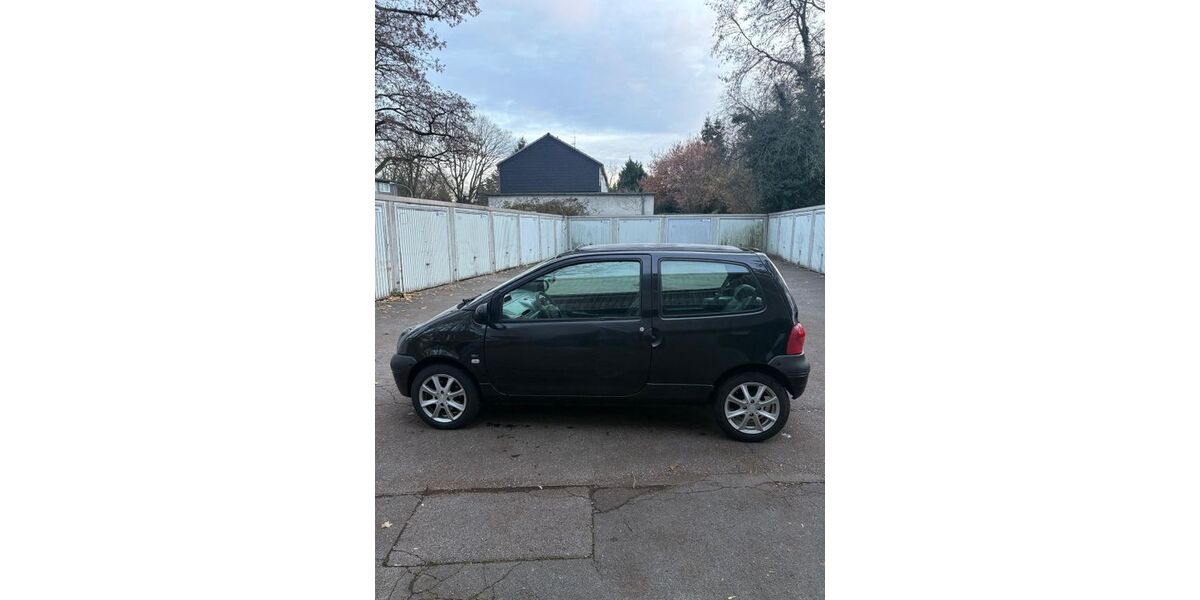 Renault Twingo 180.000 km 1.200 &euro; Duisburg 47279