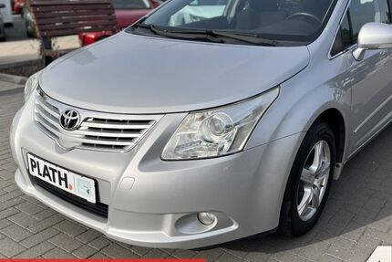 Toyota Avensis 168.607 km 7.990 &euro; Rostock-Warnemünde 18119