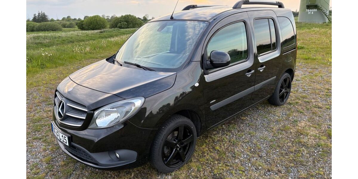 Mercedes-Benz Citan 196.000 km 7.200 &euro; Högel 25858