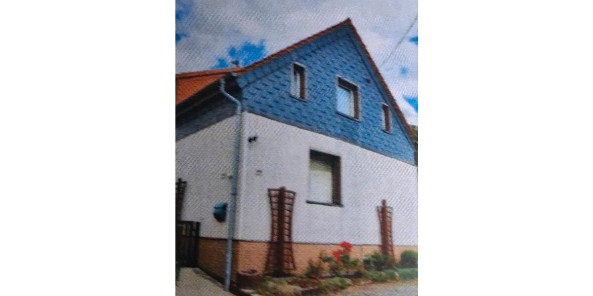 Etagenwohnung Ahlsdorf - 2 Zimmer, 35 m&sup2;, 200&euro; | Angebot:25291992
