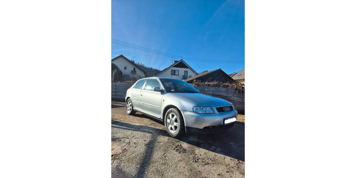 Audi A3 210.700 km 3.500 &euro; Buchenbach 79256