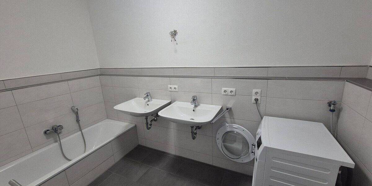 Etagenwohnung Ergoldsbach Prinkofen - 3 Zimmer, 85 m&sup2;, 995&euro; | Angebot:26909308