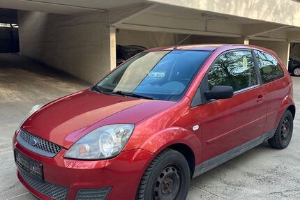 Ford Fiesta 189.000 km 650 &euro; Berlin 10783