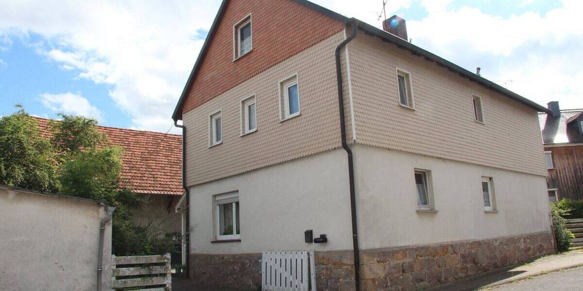Mehrfamilienhaus, Wohnhaus Schlitz - 6 Zimmer, 140 m&sup2;, 220.000&euro; | Angebot:26673230