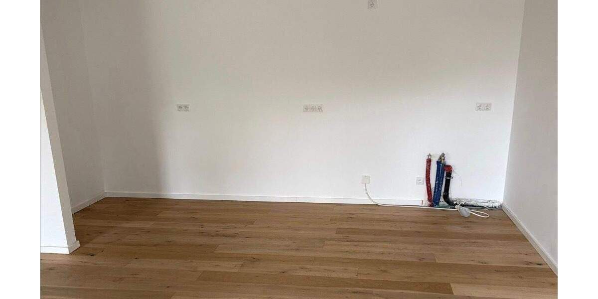 Etagenwohnung Kaarst Vorst - 3 Zimmer, 138 m&sup2;, 2.070&euro; | Angebot:26554980