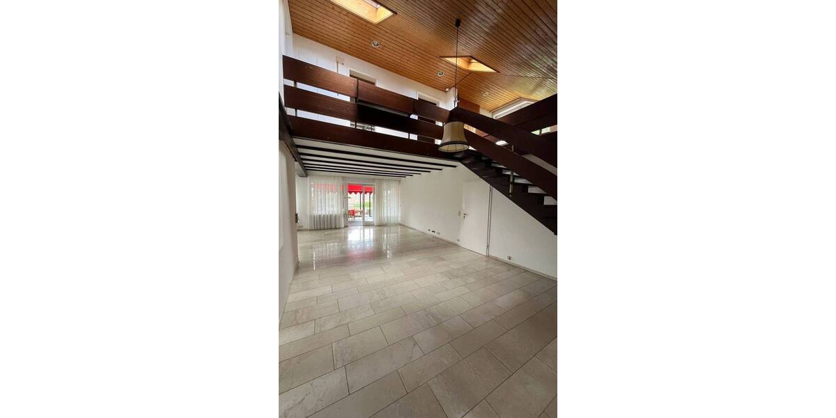 Mehrfamilienhaus, Wohnhaus Tuttlingen - 7 Zimmer, 273 m&sup2;, 595.000&euro; | Angebot:26859222