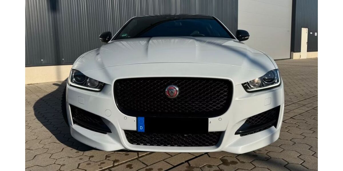 Jaguar XE 102.000 km 11.200 &euro; Bremen 28203