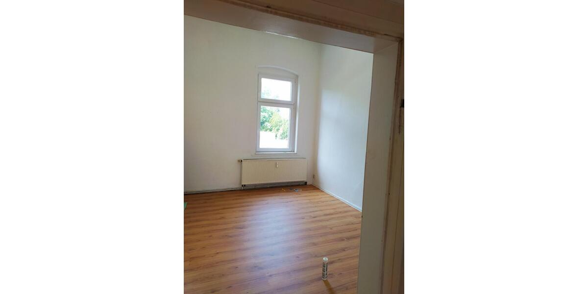 Etagenwohnung Zittau - 8 Zimmer, 195 m&sup2;, 800&euro; | Angebot:26448234