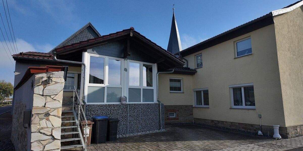 Einfamilienhaus Allstedt Mittelhausen - 6 Zimmer, 159 m&sup2;, 150.000&euro; | Angebot:23957681