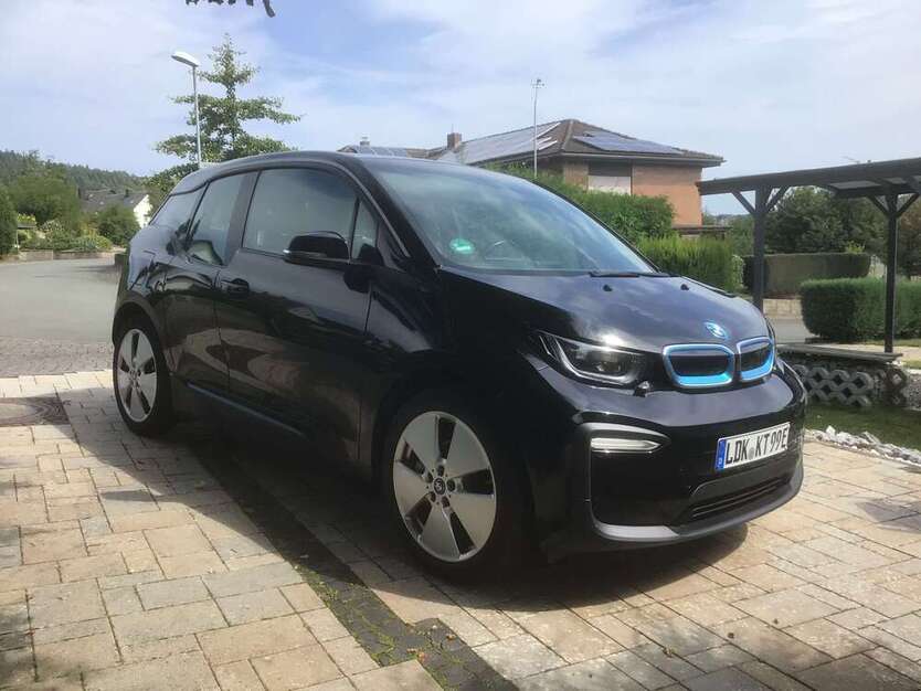 i3