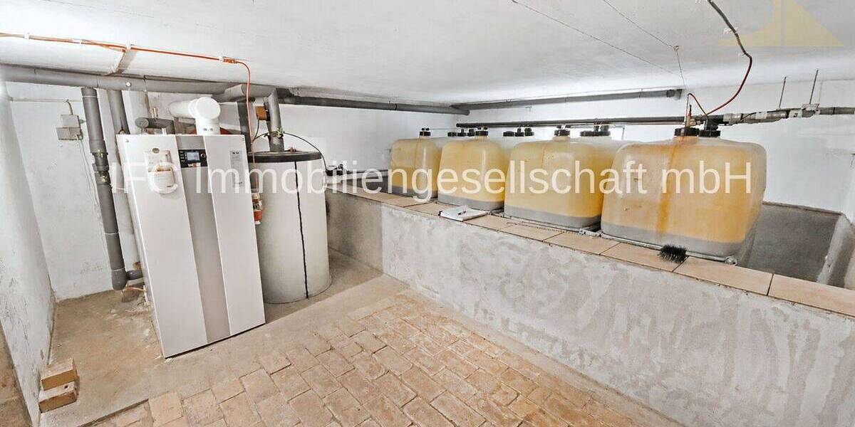 Einfamilienhaus Kemberg Dorna - 6 Zimmer, 124 m&sup2;, 75.000&euro; | Angebot:26686843