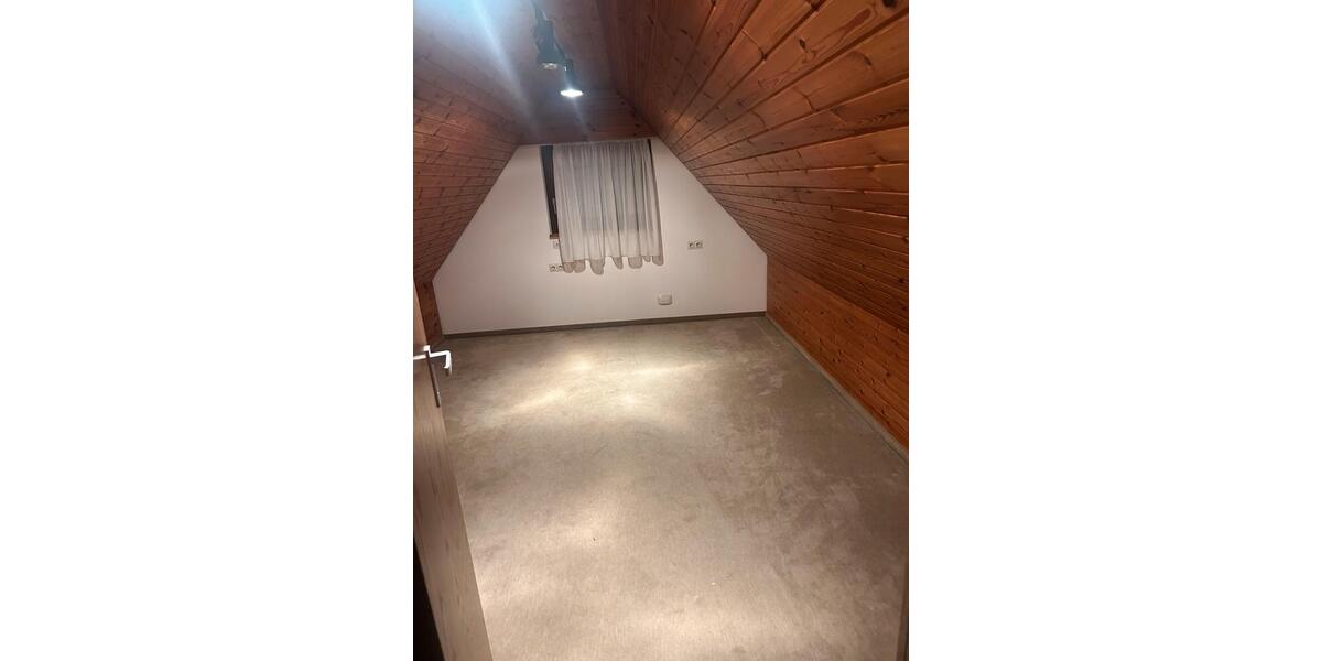 Wohnung 90 m2, in Gerhausen zu Vermieten 1 zimmer