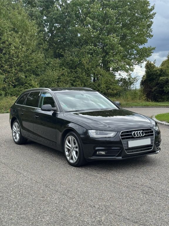 Audi A4 179.370 km 10.999 € Kösching 85092