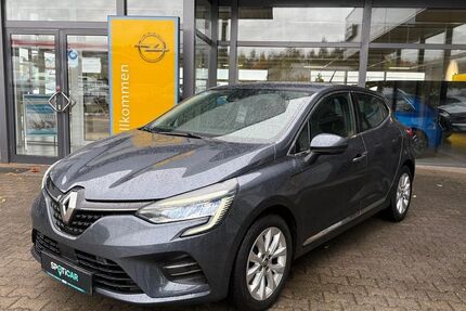 Renault Clio 82.337 km 12.450 &euro; Gräfenhainichen 06773