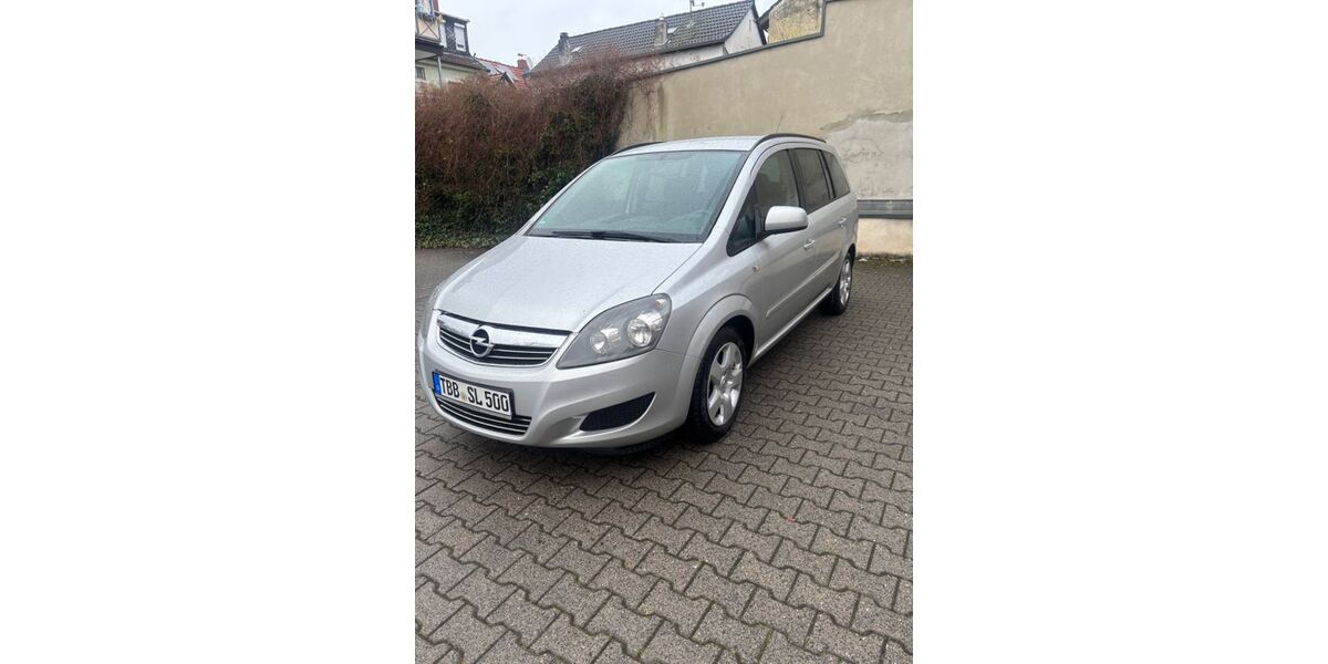 Opel Zafira 225.000 km 2.500 &euro; Hanau 63454