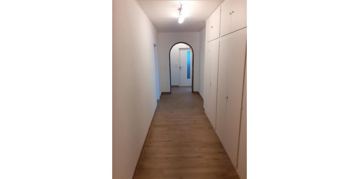 Etagenwohnung Tirschenreuth - 3 Zimmer, 82 m&sup2;, 165.000&euro; | Angebot:25186893